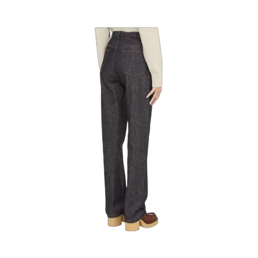 Standard Jeans