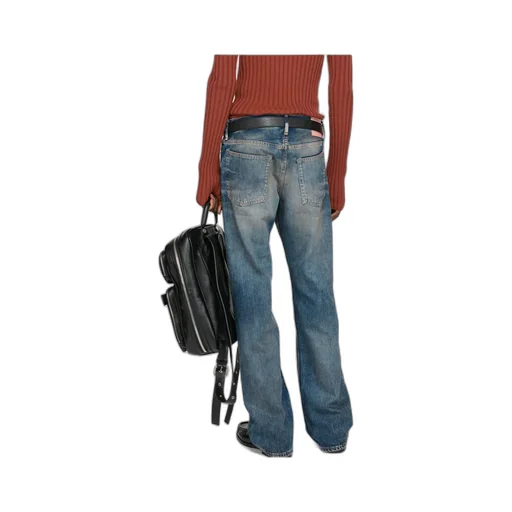 Logo Patch Straight-Leg Jeans