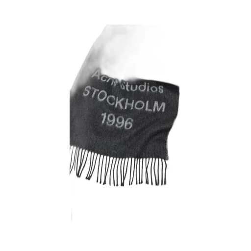 Logo Scarf