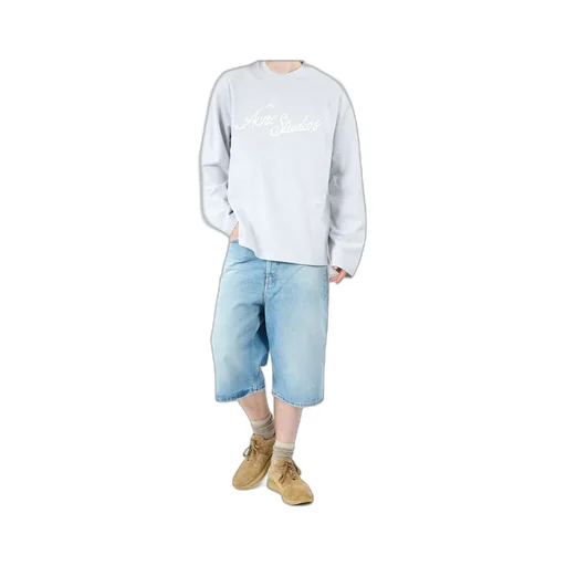 Long-Sleeved T-Shirt