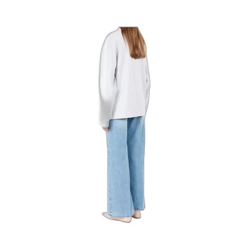 Long-Sleeved T-Shirt