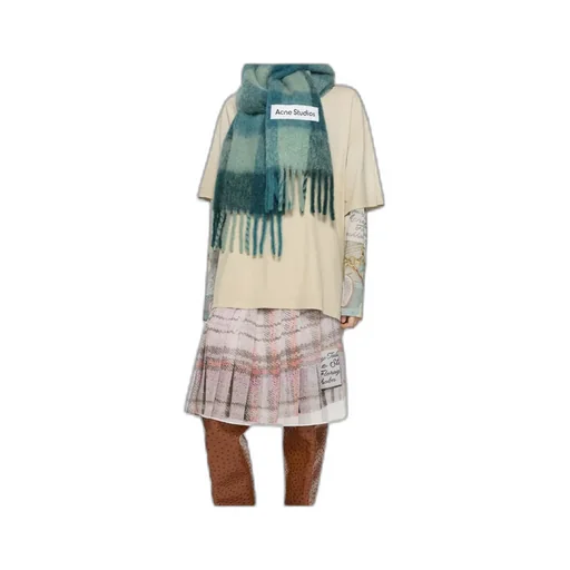 Checked Fringed Scarf