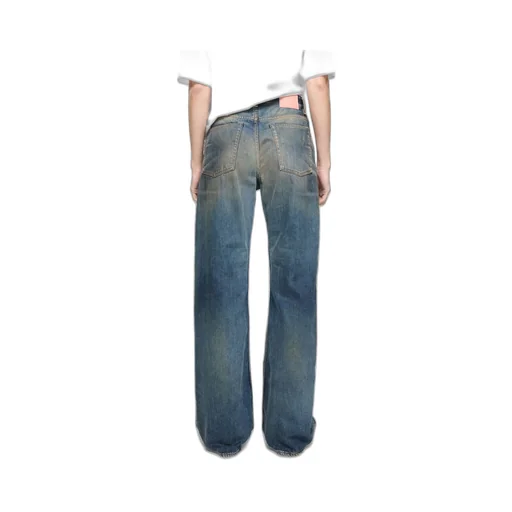 Loose Fit Jeans