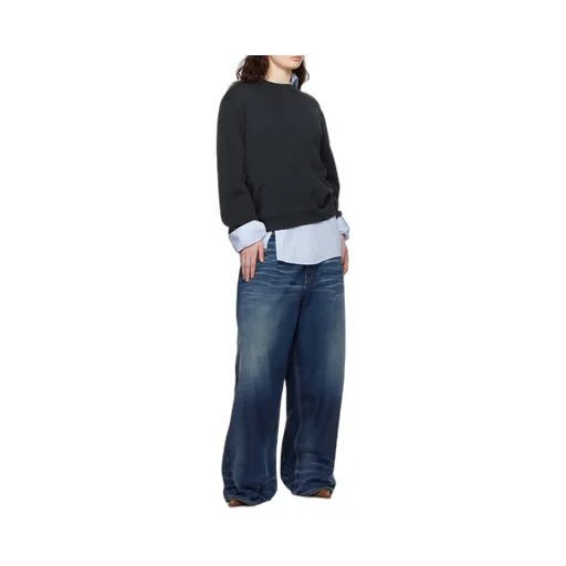 Long-Sleeved Crewneck Sweatshirt