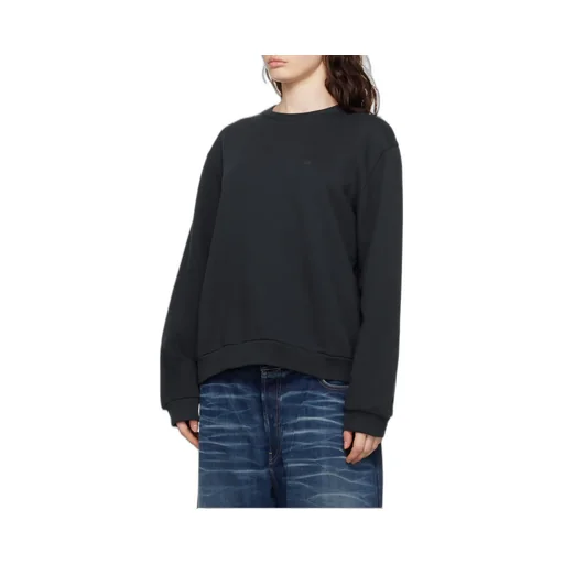 Long-Sleeved Crewneck Sweatshirt