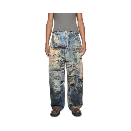 Wide-Leg Jeans