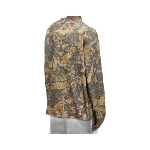 Long-Sleeved Crewneck Sweatshirt