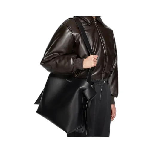 Musubi Midi Shoulder Bag