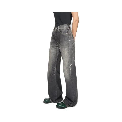 Loose Fit Jeans