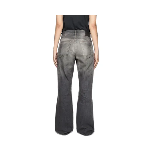 Loose Fit Jeans