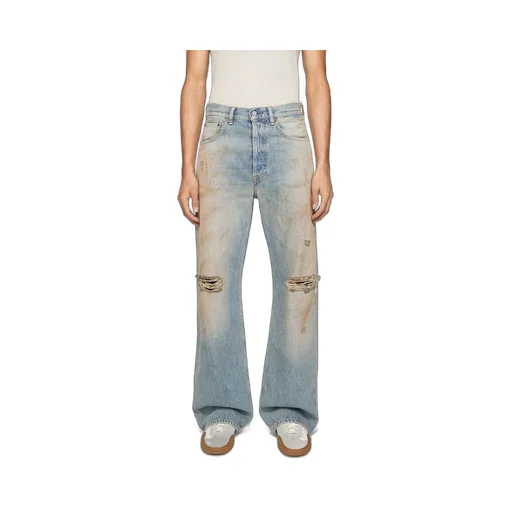 Distressed Jeans
