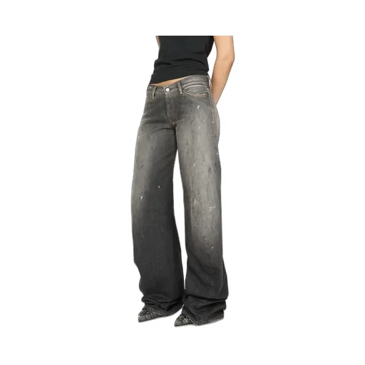 Loose Fit Jeans