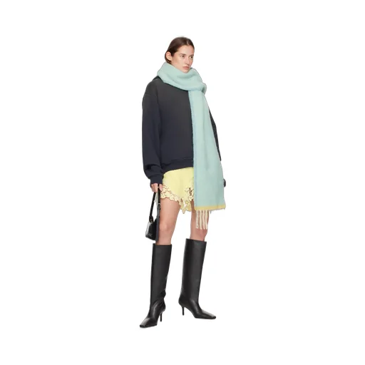 Logo Patch Fringed-Edge Scarf