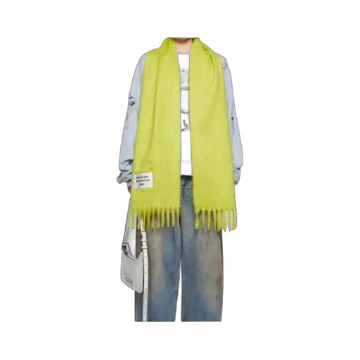 Classic Logo Patch Scarf