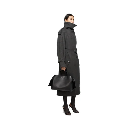 Musubi Midi Tote Bag