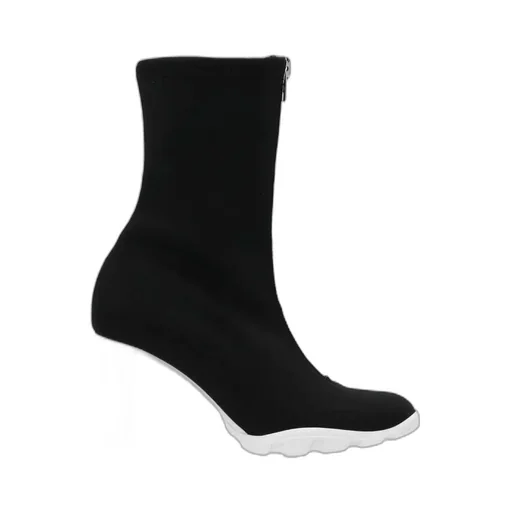 Scuba Front Zipped Boots