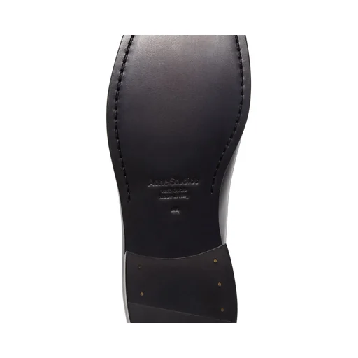 Logo Detailed Round Toe Loafers