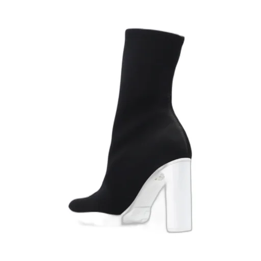 Slim Tread Zipped Boots
