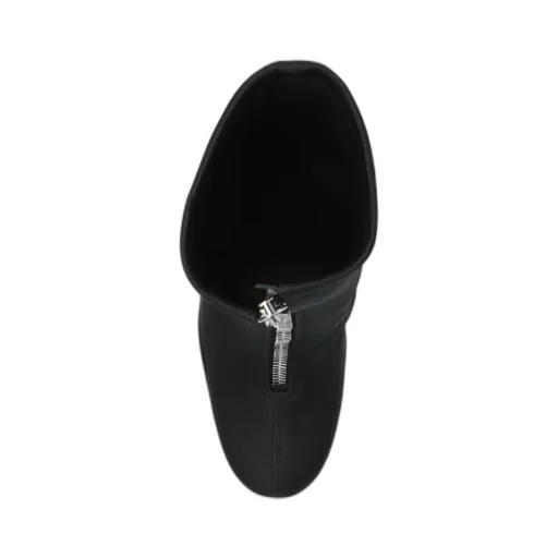 Slim Tread Zipped Boots