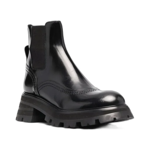 Wander Chelsea Boots