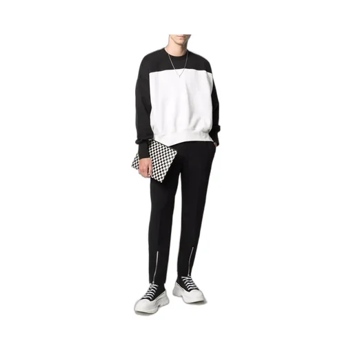 Zip-Detail Relaxed Trousers