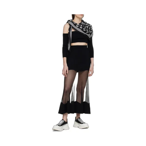 Tread Slick Low Top Sneakers