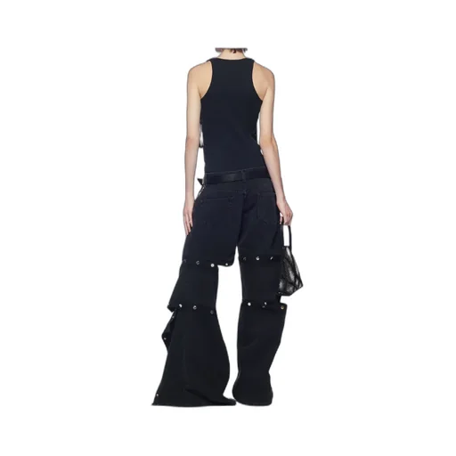 Snap Detailed Straight Leg Jeans