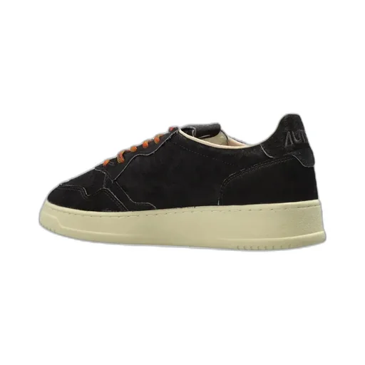 Medalist Sneakers