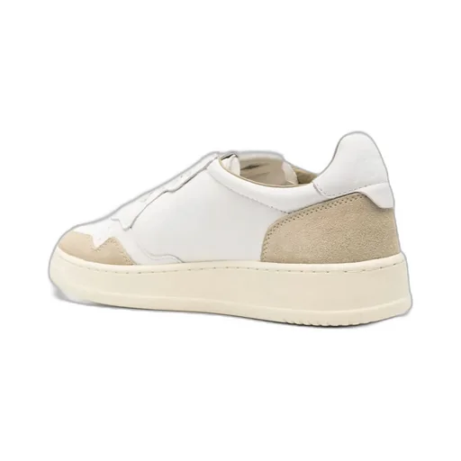 Medalist Low Lace-Up Sneakers