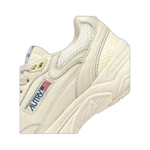 Hyperway Lace-Up Sneakers