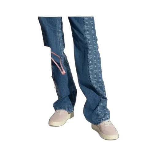 Medalist Sneakers