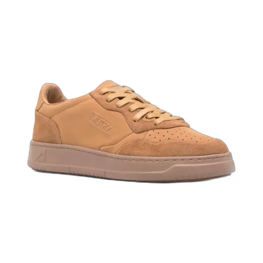 Medalist Sneakers