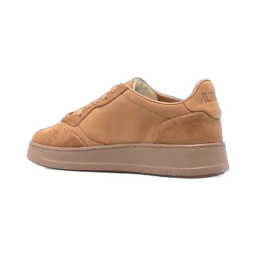 Medalist Sneakers