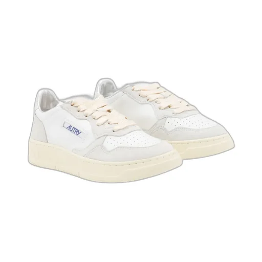 Medalist Low Sneakers