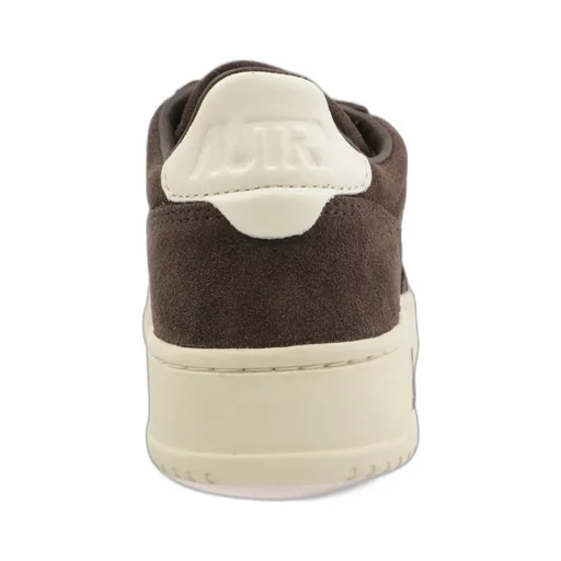 Medalist Low-Top Sneakers
