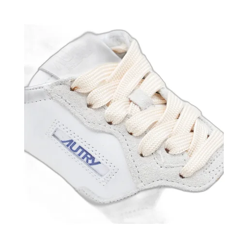 Medalist Low Sneakers