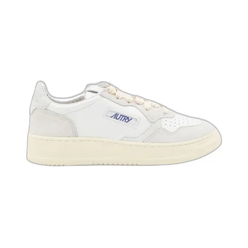 Medalist Low Sneakers