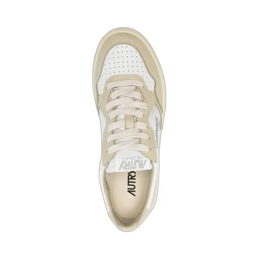 Medalist Low Sneakers