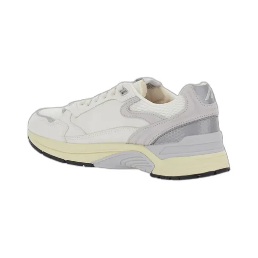 Hyperway Sneakers