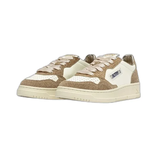 Medalist Low Sneakers