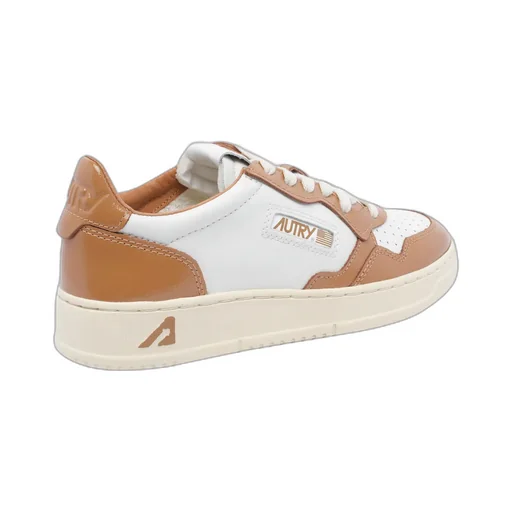 Medalist Low Lace-Up Sneakers