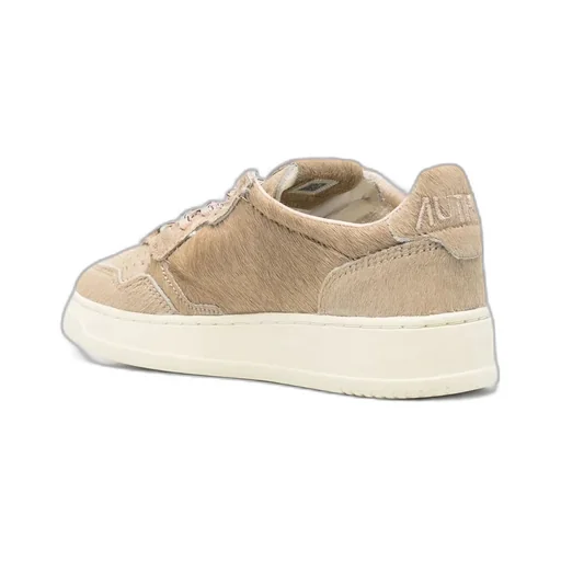 Medalist Low-Top Sneakers