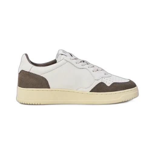 Medalist Low Sneakers