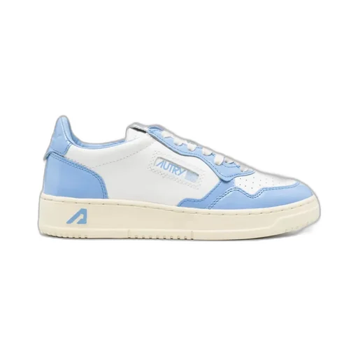 Medalist Sneakers