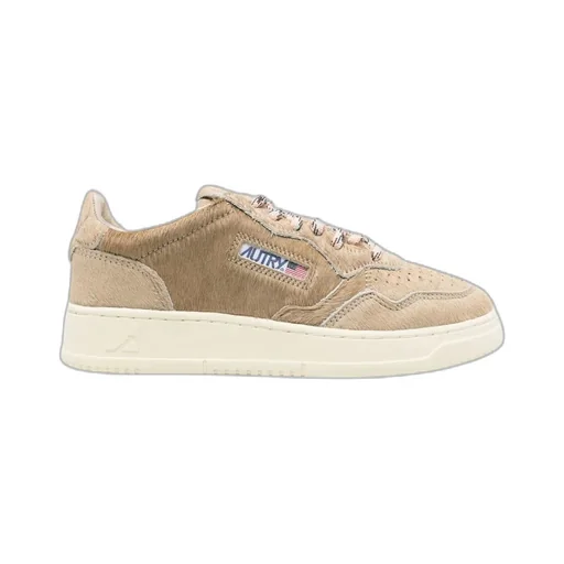 Medalist Low-Top Sneakers