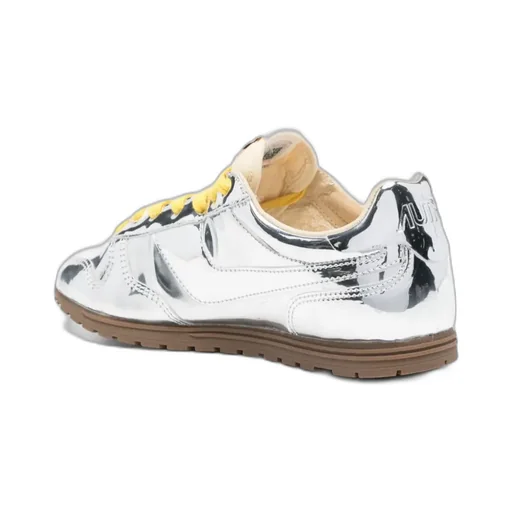 Medalist Low Lace-Up Sneakers