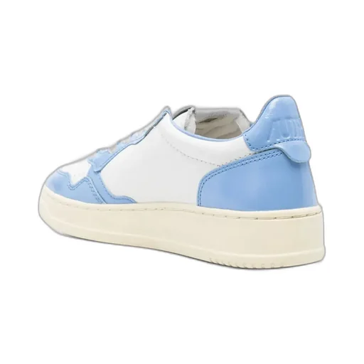 Medalist Sneakers