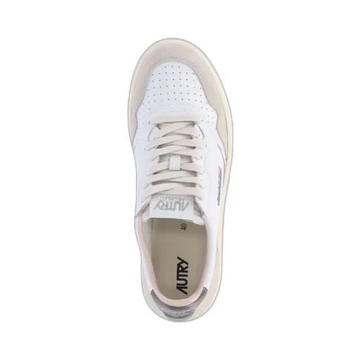 Medalist Low Lace-Up Sneakers