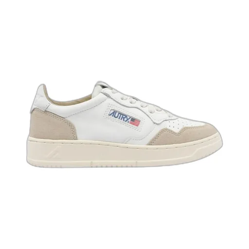 Medalist Low-Top Sneakers