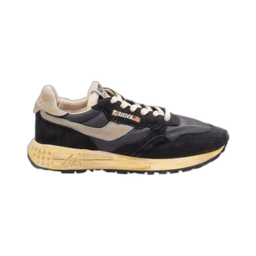 Slip-On Sneakers